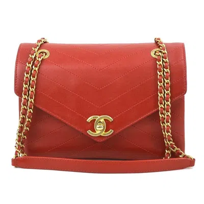 Pre-owned Chanel Red Color Leather Shoulder Bag ()