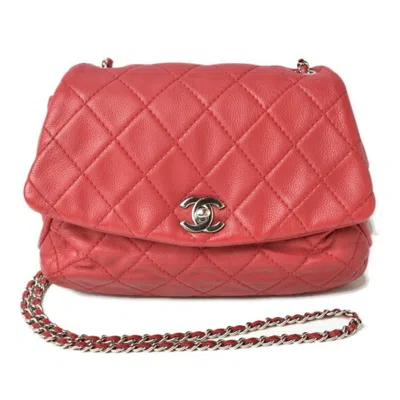Pre-owned Chanel Red Color Leather Shoulder Bag ()