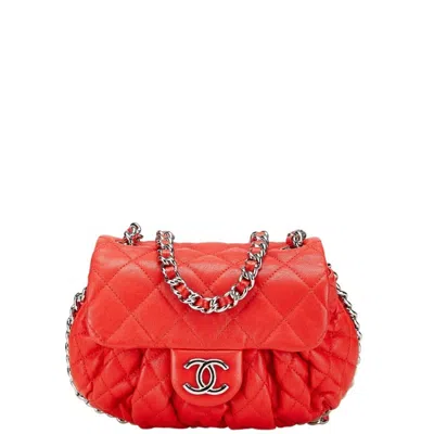 Pre-owned Chanel Red Color Leather Shoulder Bag ()