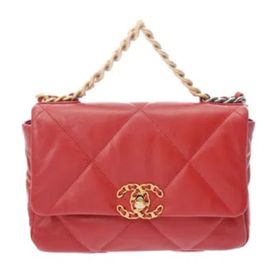 Pre-owned Chanel Red Color Leather Shoulder Bag ()