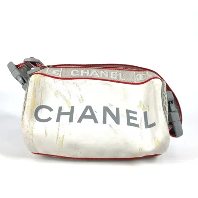 Pre-owned Chanel Red Color White Nylon Handbag Pouch Shoulder Bag ()