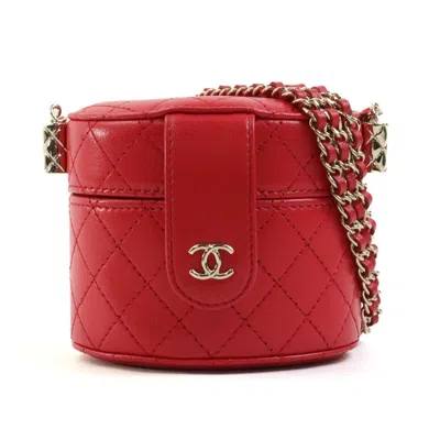 Pre-owned Chanel Red Leather Clutch Bag ()