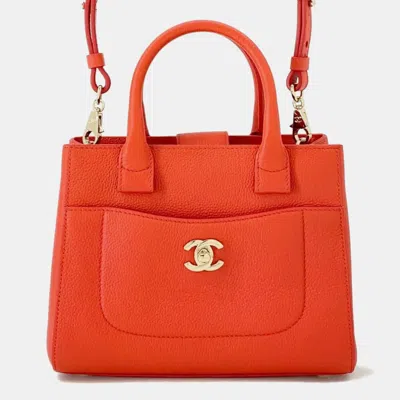 Pre-owned Chanel Red Leather Executive Tote Bag