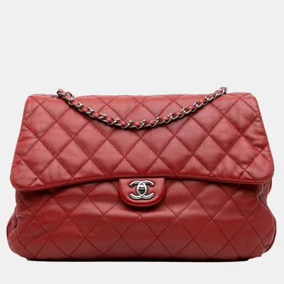 Pre-owned Chanel Red Maxi Lambskin 3 Accordion Flap