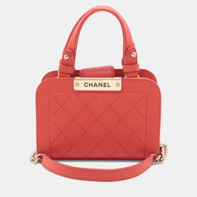 Pre-owned Chanel Red Mini Calfskin Label Click Shopping Tote