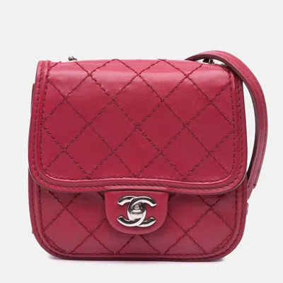 Pre-owned Chanel Red Mini Stitched Calfskin Citizen Flap