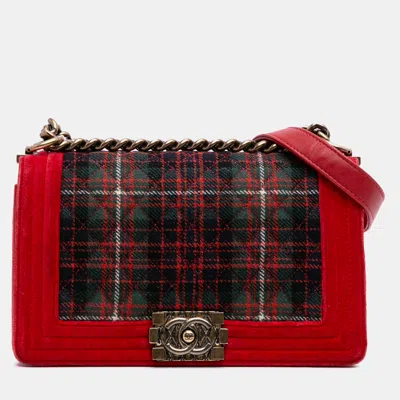 Pre-owned Chanel Red Old Medium Quilted Tweed And Velvet Boy Flap