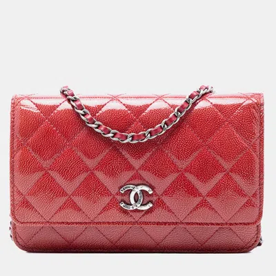 Pre-owned Chanel Red Paris Dallas Cc Quilted Patent Goatskin Wallet On Chain