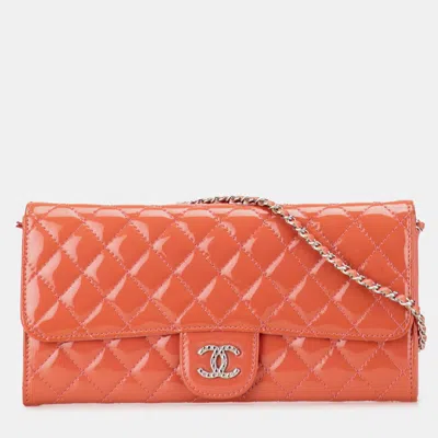 Pre-owned Chanel Red Quilted Patent Brilliant East West Wallet On Chain