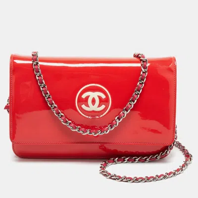 Pre-owned Chanel Red/pink Patent And Leather Cc Wallet On Chain