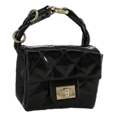 Pre-owned Chanel Reissue 2.55 Ankle Wrist Flap Bag Quilted Patent Patent_leather Clutche & Pouche Bag () In Black