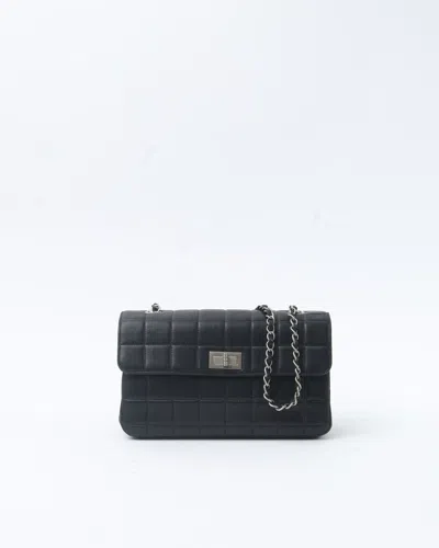 Pre-owned Chanel Reissue Chocolate Bar Bag In Black