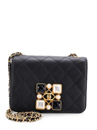 Pre-owned Chanel Resin And Pearl Cc Full Flap Bag Quilted Calfskin Small Crossbody Bag In Black