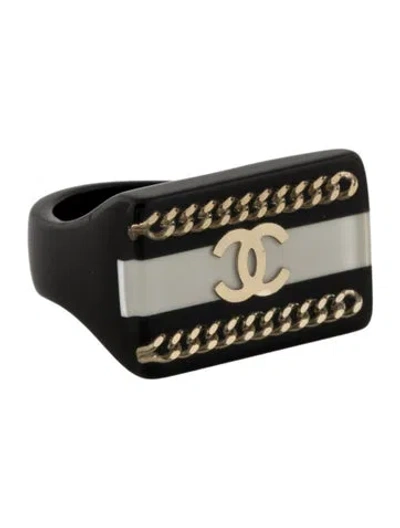 Pre-owned Chanel Resin Cc Chain Ring In Multi