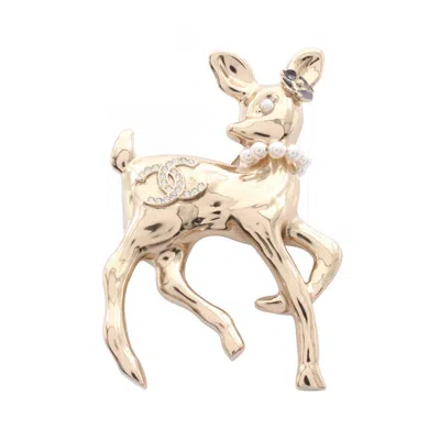 Pre-owned Chanel Rhinestone Brooch () In Gold
