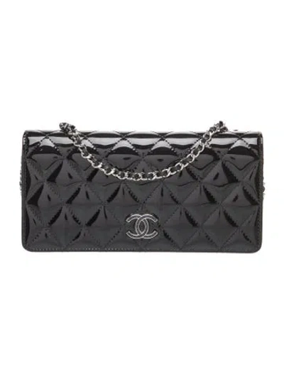 Pre-owned Chanel Roller Skate Clutch W/ Chain In Black