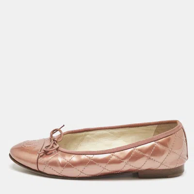 Pre-owned Chanel Rose Gold Patent Cap Toe Cc Bow Ballet Flats Size 35.5