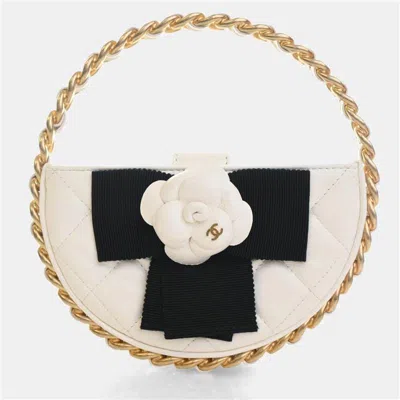 Pre-owned Chanel Round Camellia Clutch Hula Hoop Mini White Lambskin Leather Clutch Bag