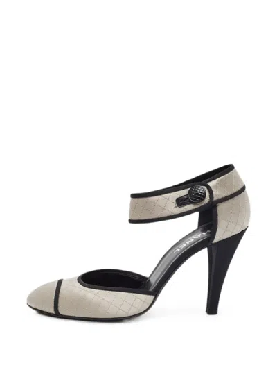 Pre-owned Chanel Round-toe Pumps In Neutrals