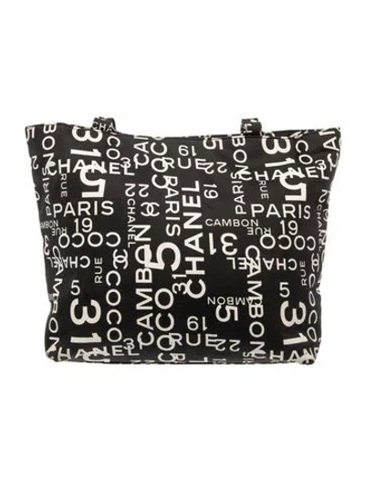 Pre-owned Chanel Rue Cambon 31 Tote In Black