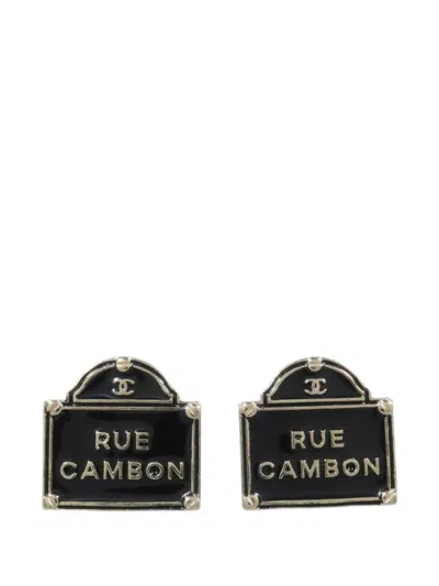Pre-owned Chanel Rue Cambon Cc-interlocking Earrings In Silver