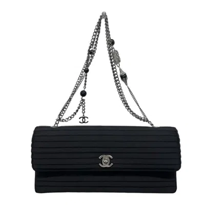 Pre-owned Chanel Satin Shoulder Bag () In Black