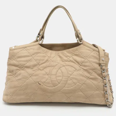 Pre-owned Chanel Sea Hit Beige Iridescent Quilted Leather Tote In Sand