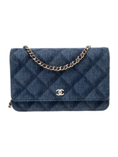 Pre-owned Chanel Shadow Denim Wallet On Chain In Blue