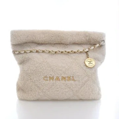 Pre-owned Chanel Shearling 22 Hobo Small In Neutral