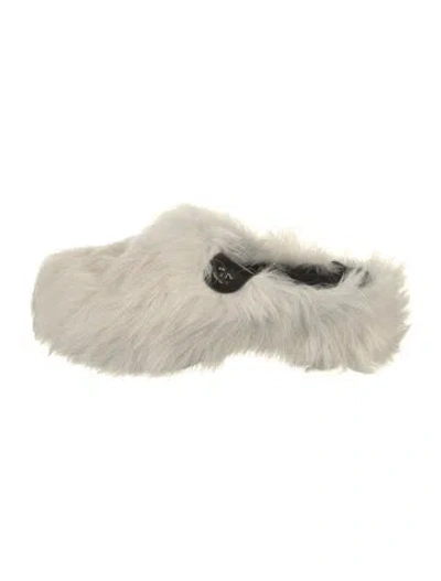 Pre-owned Chanel Shearling Mules In Neutral