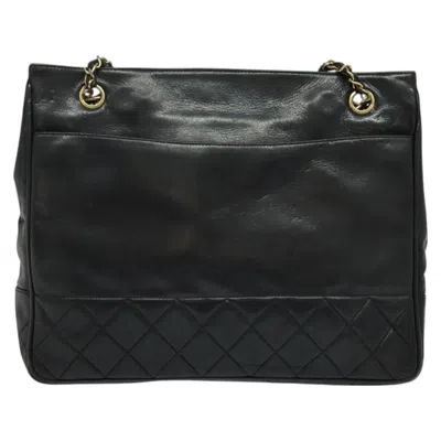 Pre-owned Chanel Shopping Leather Shoulder Bag () In Black