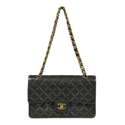 Pre-owned Chanel Shoulder Bag () In Black