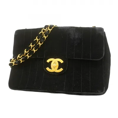 Pre-owned Chanel Shoulder Bag () In Black