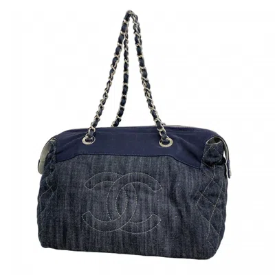 Pre-owned Chanel Shoulder Bag () In Blue