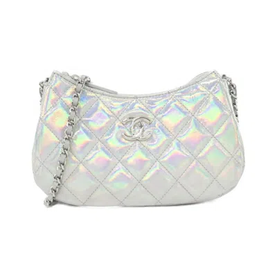 Pre-owned Chanel Shoulder Bag () In Silver