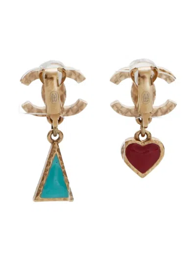 Pre-owned Chanel Signature Interlocking Cc Logo Clip-on Earrings In Gold