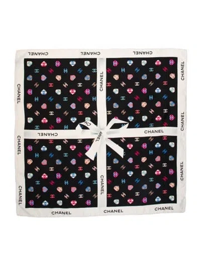 Pre-owned Chanel Silk 2021 Scarf In Neutral