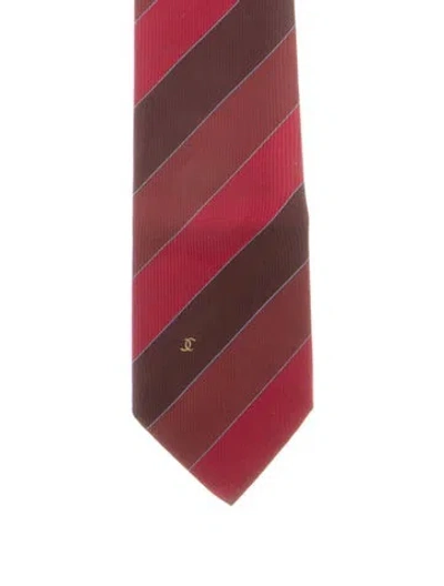 Pre-owned Chanel Silk Pattern Tie In Red