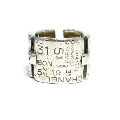 Pre-owned Chanel Silver 925 Band Ring ()