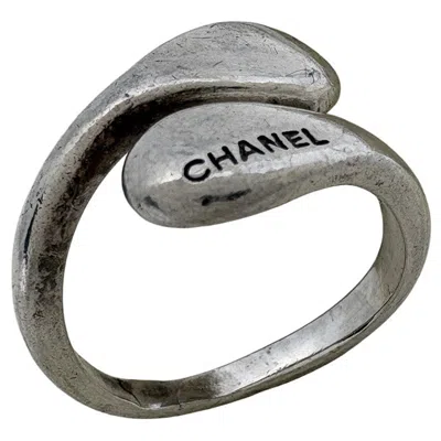 Pre-owned Chanel Silver 925 Band Ring ()