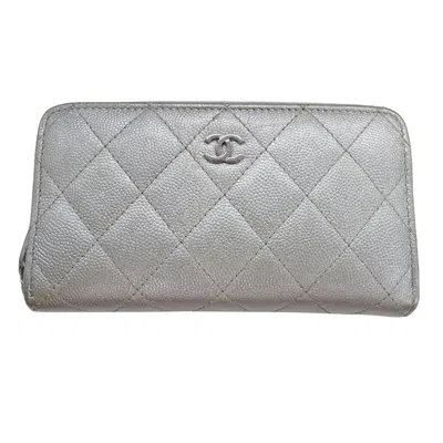 Pre-owned Chanel Silver Grained Calfskin Chain/shoulder Wallet ()