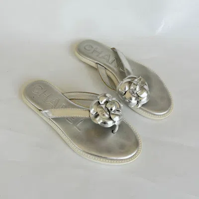 Pre-owned Chanel Silver Leather Camelia Sandals, 38