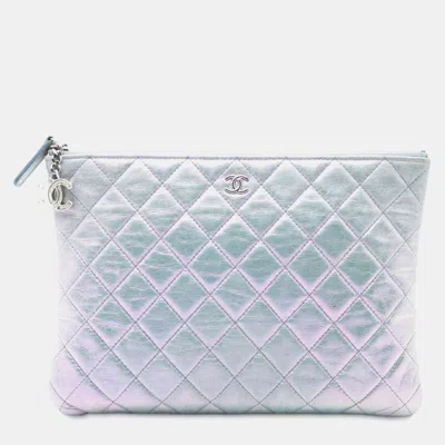 Pre-owned Chanel Silver Medium Quilted Metallic Aged Calfskin O Case Clutch