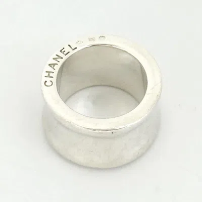Pre-owned Chanel Silver Silver 925 Band Ring ()