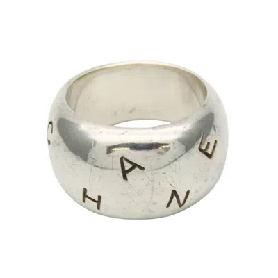 Pre-owned Chanel Silver Silver 925 Band Ring ()