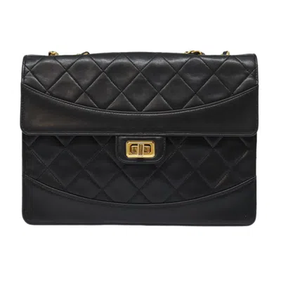 Pre-owned Chanel Single Flap Black Leather Shoulder Bag ()
