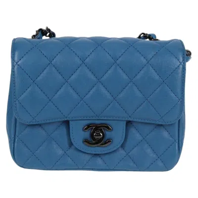 Pre-owned Chanel Single Flap Leather Shoulder Bag () In Blue