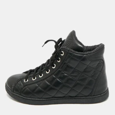 Pre-owned Chanel Size 35.5 Black Leather Lace Up Sneakers