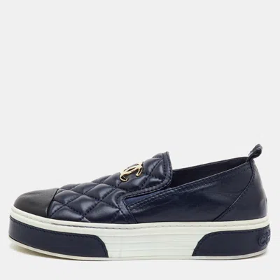 Pre-owned Chanel Size 35.5 Navy Blue/black Quilted Leather Platform Slip On Sneakers