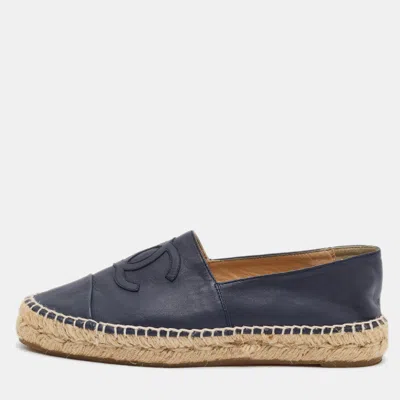 Pre-owned Chanel Size 37 Navy Blue Leather Cc Cap Toe Slip On Espadrille Flats